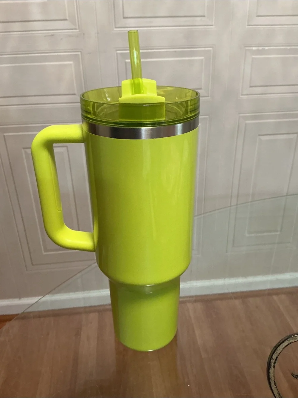 New STANLEY X Starbucks 2024 Summer Exclusive Lime Green Shimmer 40oz Tumbler